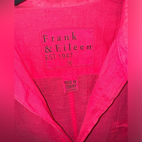 Frank & Eileen Barry Button-Up Shirt Grapefruit
Coral medium Top - Picture 4 of 6